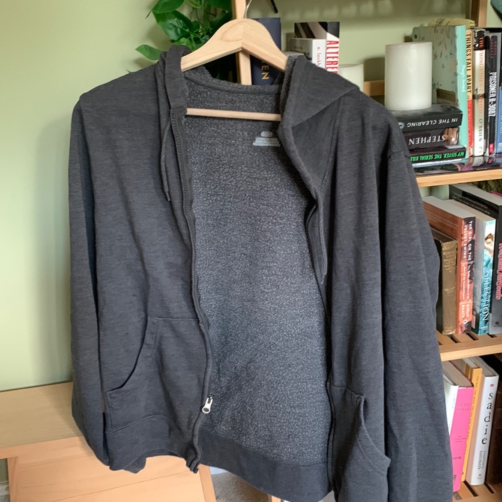 plain grey zip up hoodie
